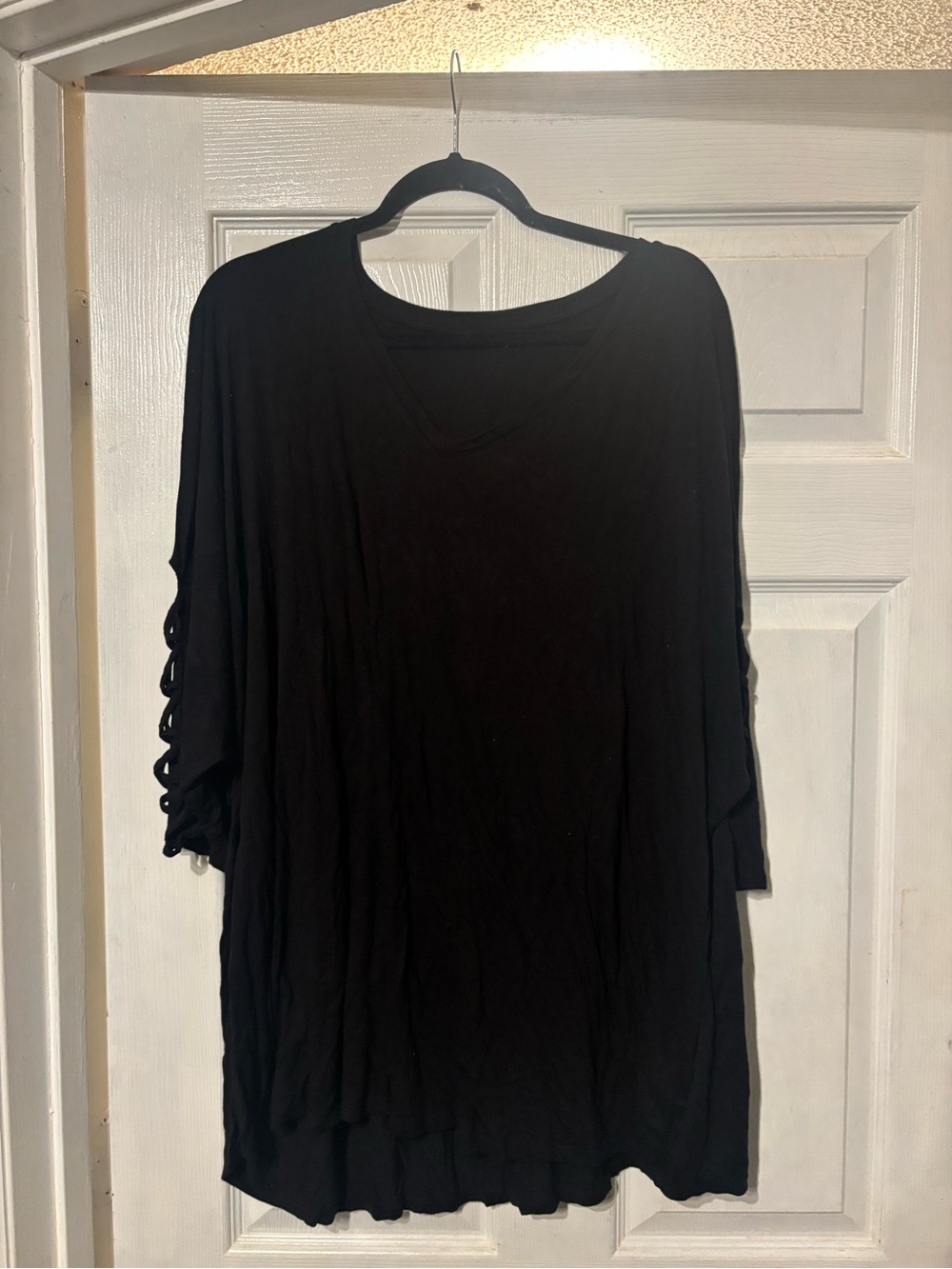 Time and Tru Black V-Neck Tunic with Ladder Sleeve Detail